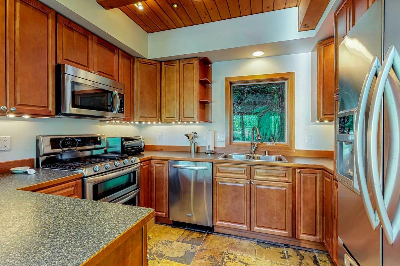 Woodland Hideaway In The Hills Villa Lake Stevens ภายนอก รูปภาพ