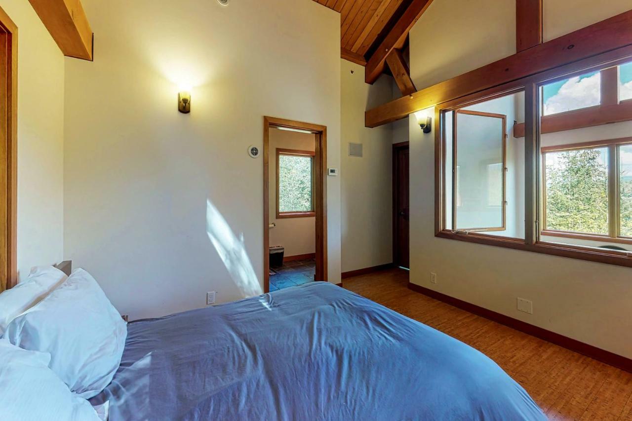 Woodland Hideaway In The Hills Villa Lake Stevens ภายนอก รูปภาพ