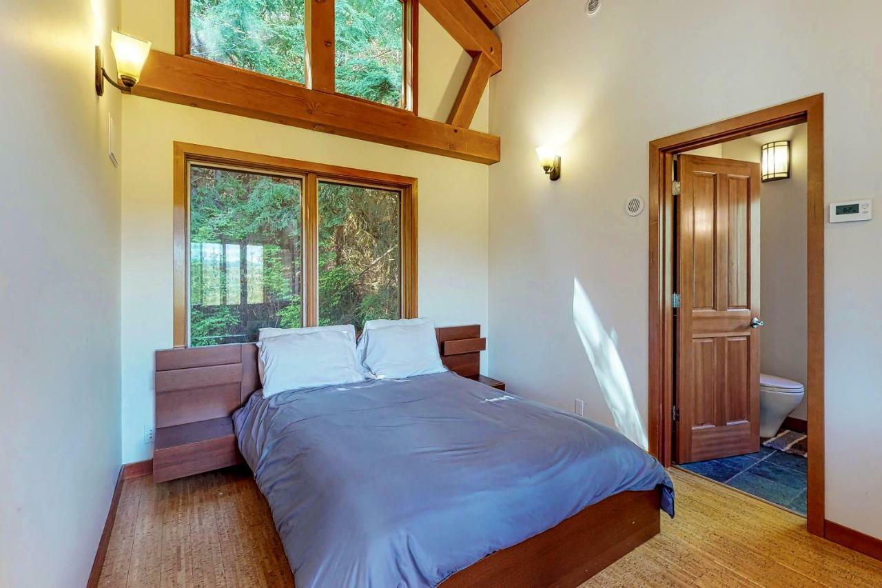 Woodland Hideaway In The Hills Villa Lake Stevens ภายนอก รูปภาพ